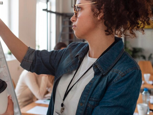 Lições de Grandes Empreendedores: O Que Podemos Aprender com Eles?