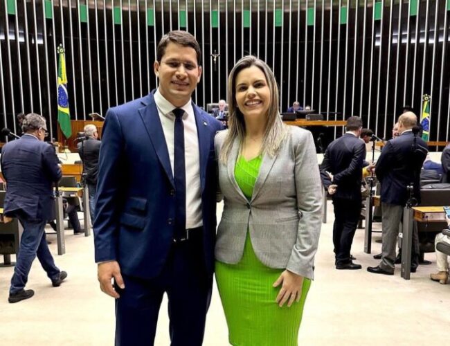 Clarissa Tércio e Pastor Júnior Tércio garantem lei que assegura autonomia da gestante no SUS em Pernambuco