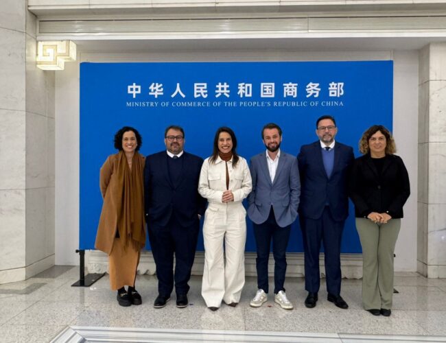 Raquel Lyra apresenta Pernambuco na China e busca rota permanente de comércio e novos investimentos