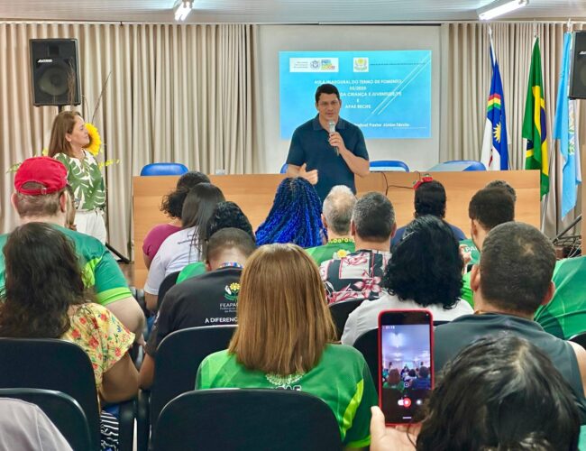 Pastor Júnior Tércio fortalece atuação da Apae com emenda para novas oficinas de inclusão