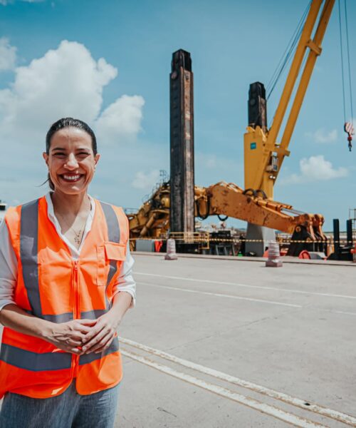 Raquel Lyra e Silvio Costa Filho entregam dragagem do canal interno do Porto de Suape