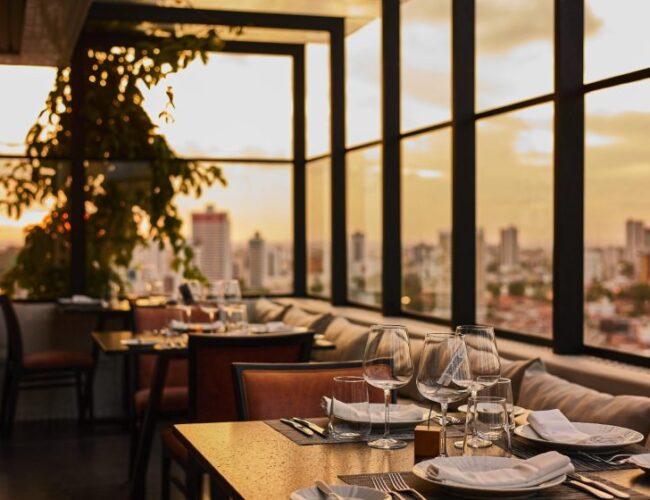 Restaurante de Erick Jacquin na região nordeste celebra 5 anos