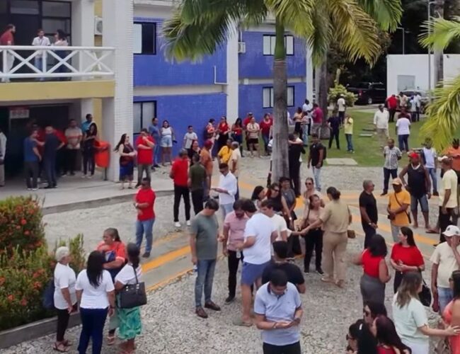 Prefeito Lula Cabral lança Parque Compaz no Cabo, mas evento com João Campos tem público abaixo do esperado