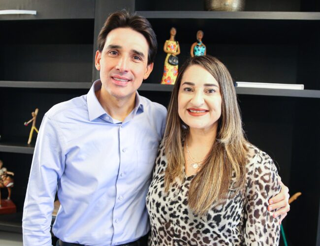 Republicanos lança Aline Mariano como candidata a deputada federal