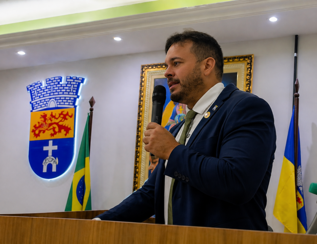 Câmara de Olinda aprova projetos de Alessandro Sarmento sobre inclusão e transparência pública