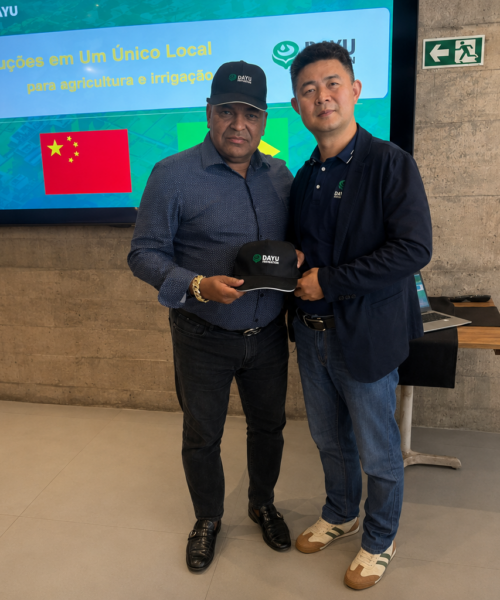 Produtor rural Adailton Maturino firma parceria com empresa chinesa para modernizar cultivo de cacau no Brasil