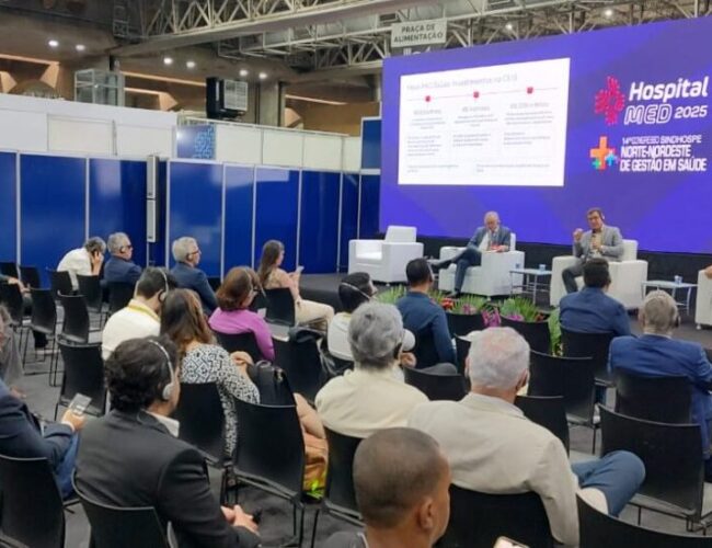 Sindhospe debate impacto da inteligência artificial na gestão da saúde em Pernambuco